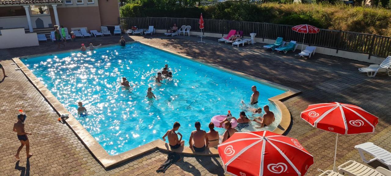 Camping Le Gallo Romain Barbieres 外观 照片