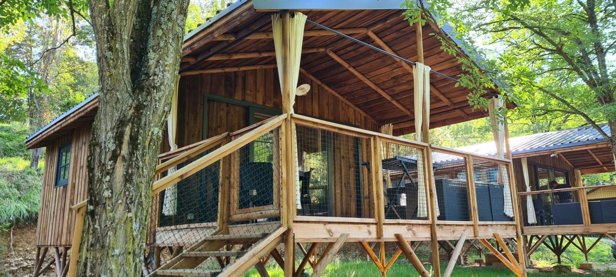 Camping Le Gallo Romain Barbieres 外观 照片