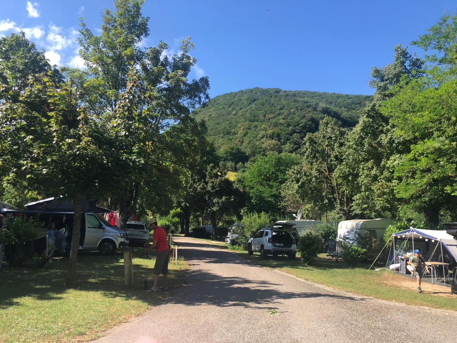 Camping Le Gallo Romain Barbieres 外观 照片